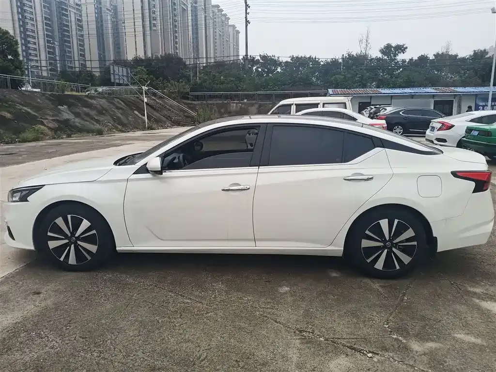 Nissan Teana 2021 из CN, фото 4