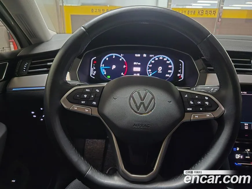 Volkswagen Passat — фото 6