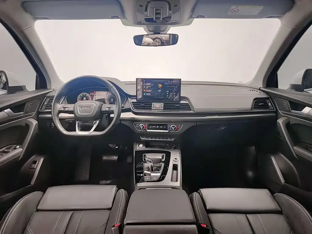 Audi Q5L 2023 из CN, фото 3