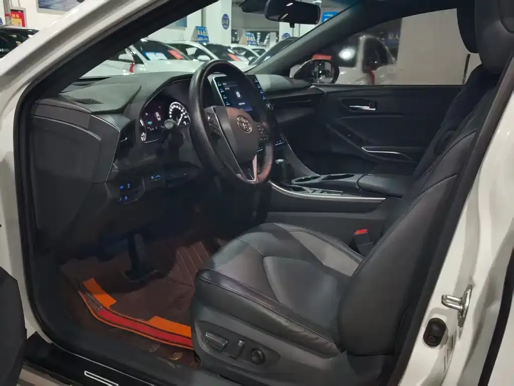 Toyota Avalon 2022 из CN, фото 9