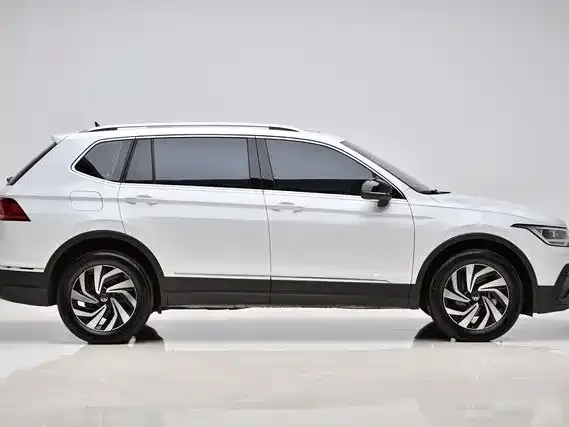 Volkswagen Tiguan L 2024 из CN, фото 5