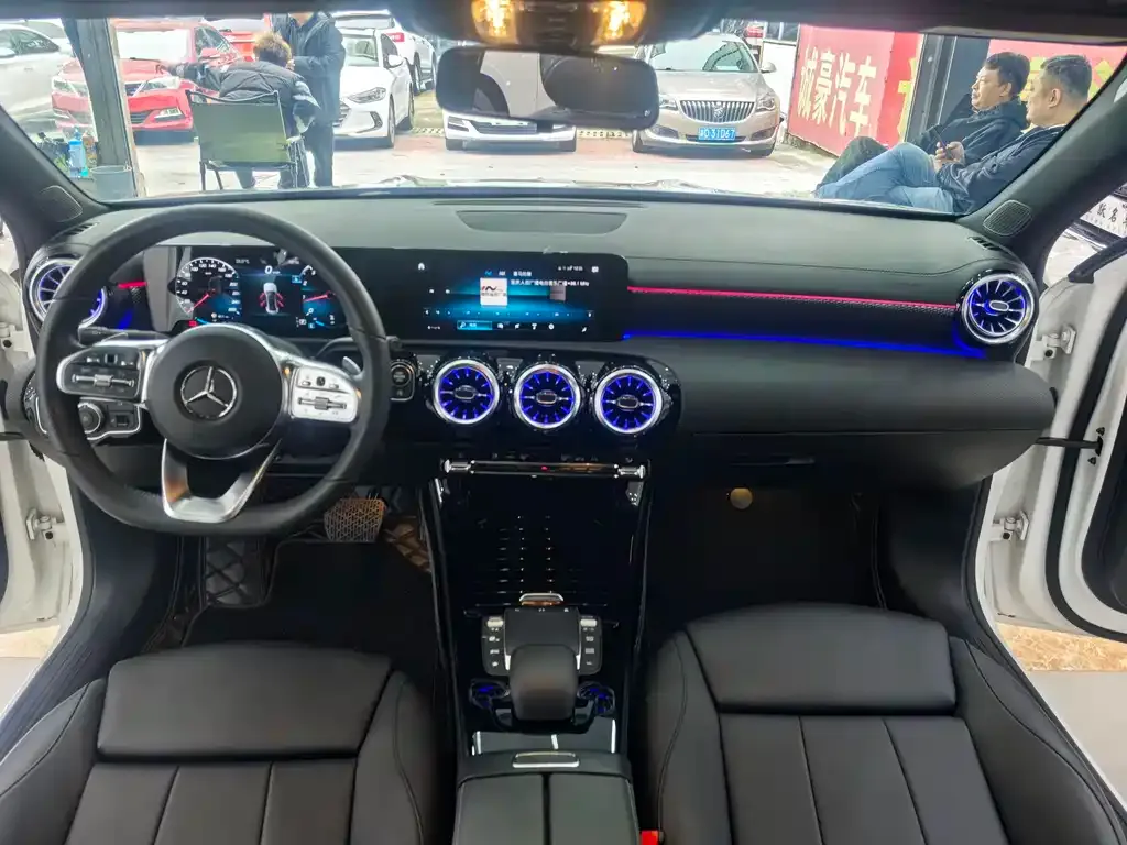 Mercedes-Benz A-Class 2022 из CN, фото 7