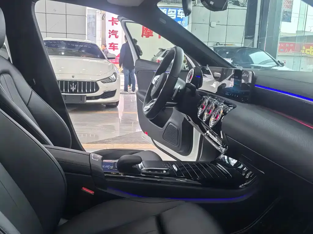 Mercedes-Benz A-Class 2022 из CN, фото 9