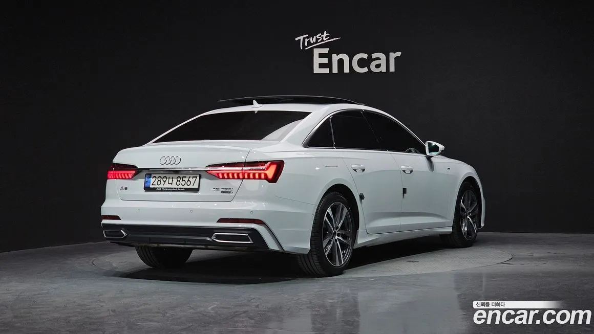 Audi A6 — фото 2