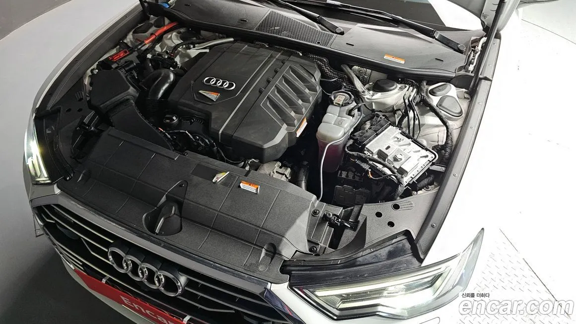 Audi A6 — фото 6