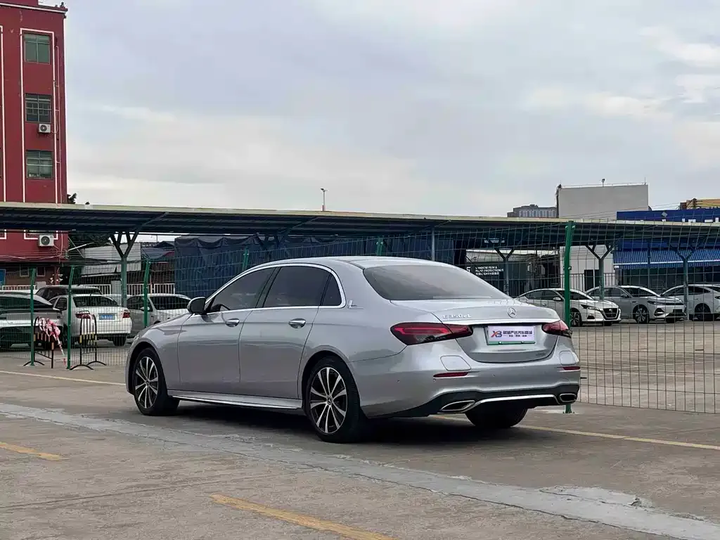 Mercedes-Benz E-Class New Energy 2021 из CN, фото 4