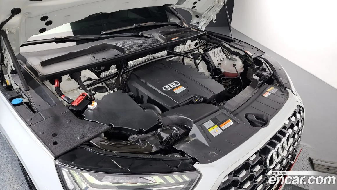 Audi Q5 2022 из KR, фото 6