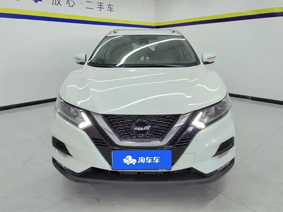 Nissan Qashqai 2022 из CN, фото 2