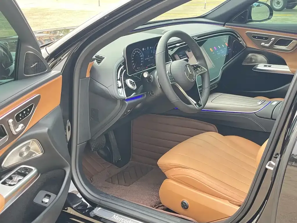 Mercedes-Benz E-Class 2025 из CN, фото 5