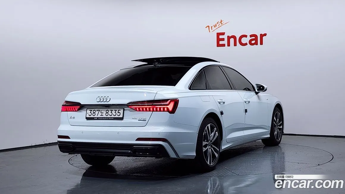 Audi A6 — фото 2