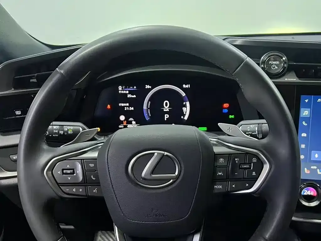 Lexus RZ — фото 5