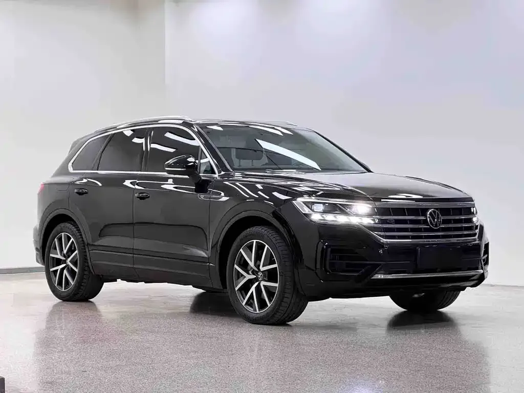 Volkswagen Touareg 2023 из CN, фото 2