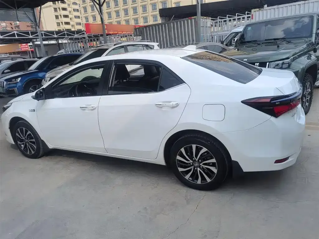 Toyota Corolla Hybrid 2022 из CN, фото 7