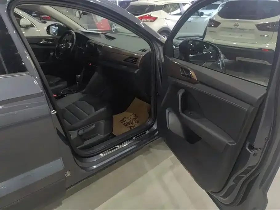 Volkswagen Tharu 2021 из CN, фото 8