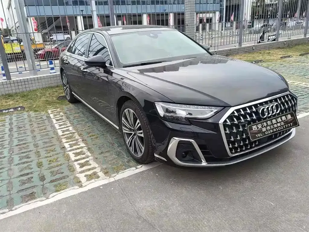 Audi A8 2025 из CN, фото 3