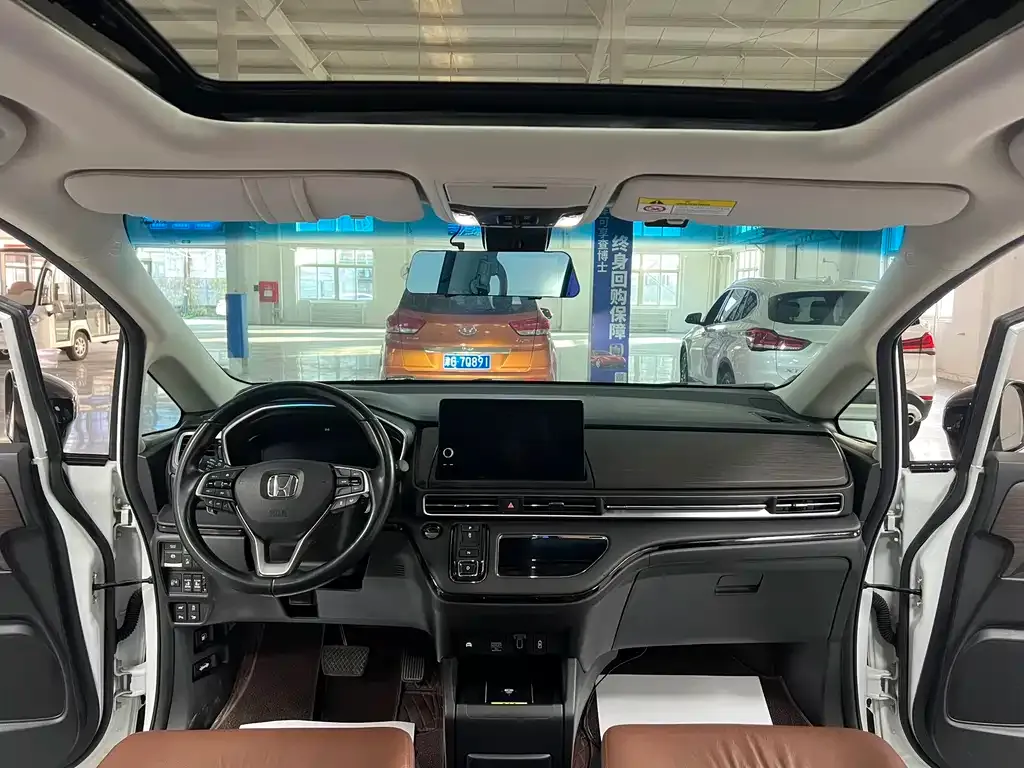 Honda Odyssey 2023 из CN, фото 10
