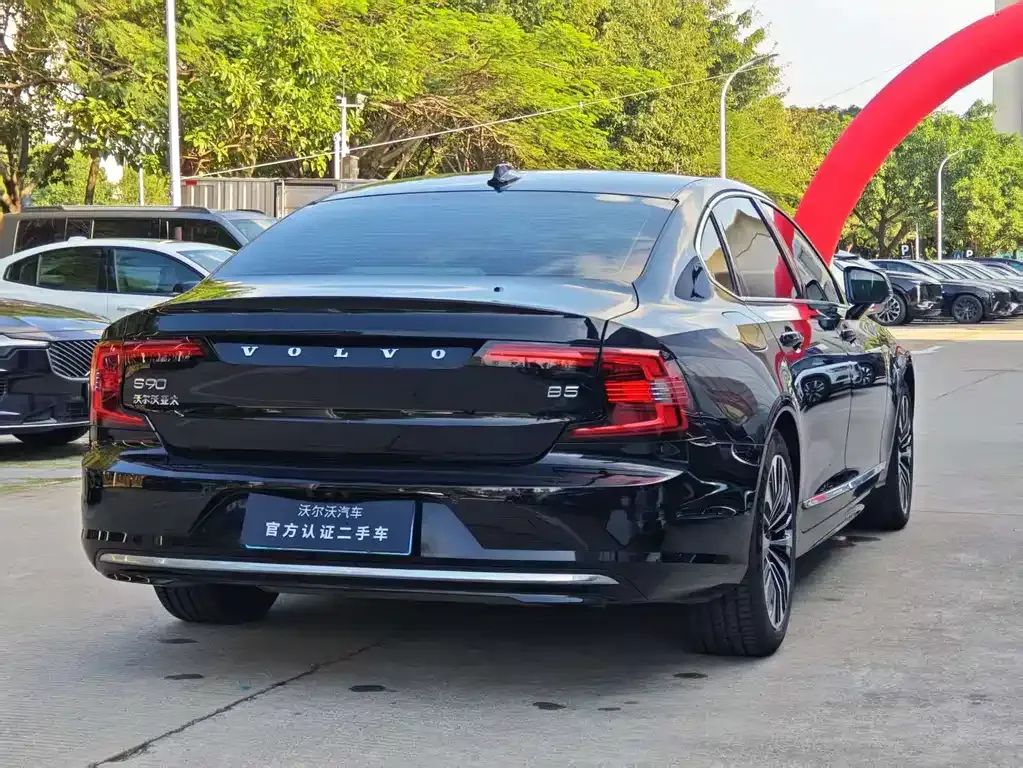 Volvo S90 2024 из CN, фото 7