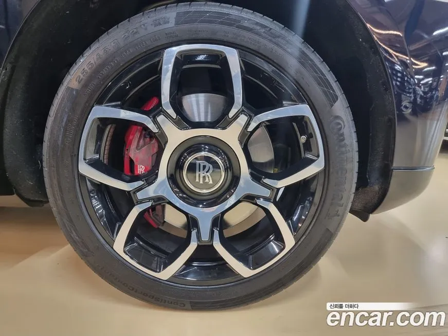 Rolls-Royce Cullinan 2021 из KR, фото 5