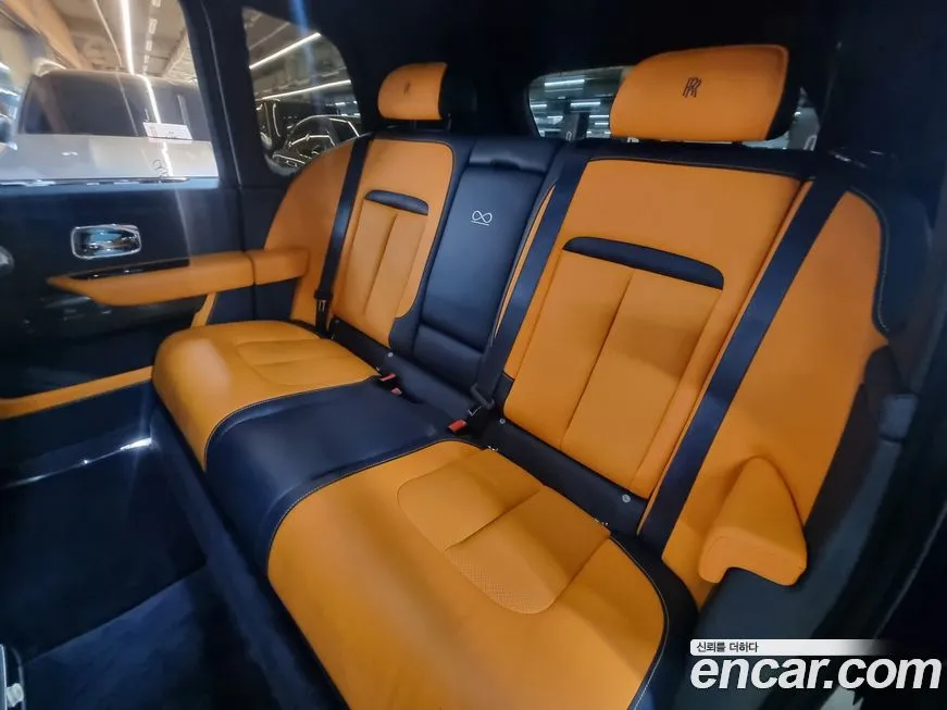 Rolls-Royce Cullinan 2021 из KR, фото 9