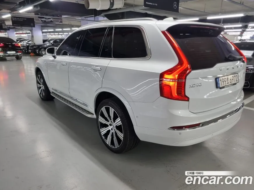Volvo XC90 2023 из KR, фото 5