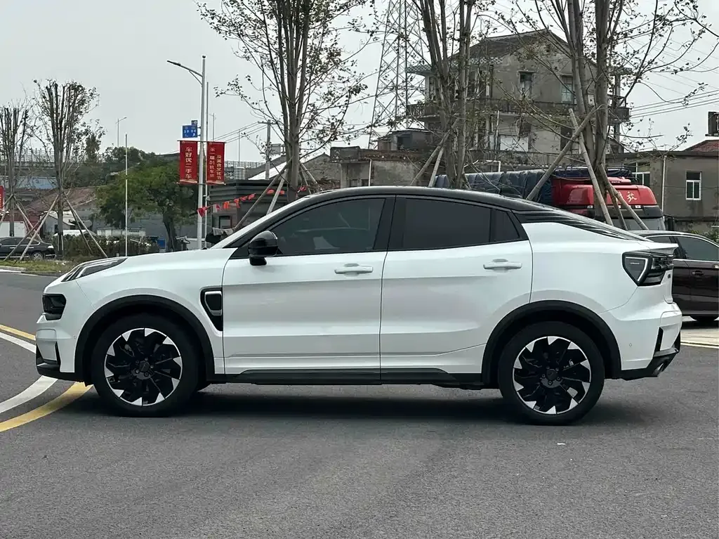 Lynk & Co 05 EM-P 2022 из CN, фото 9
