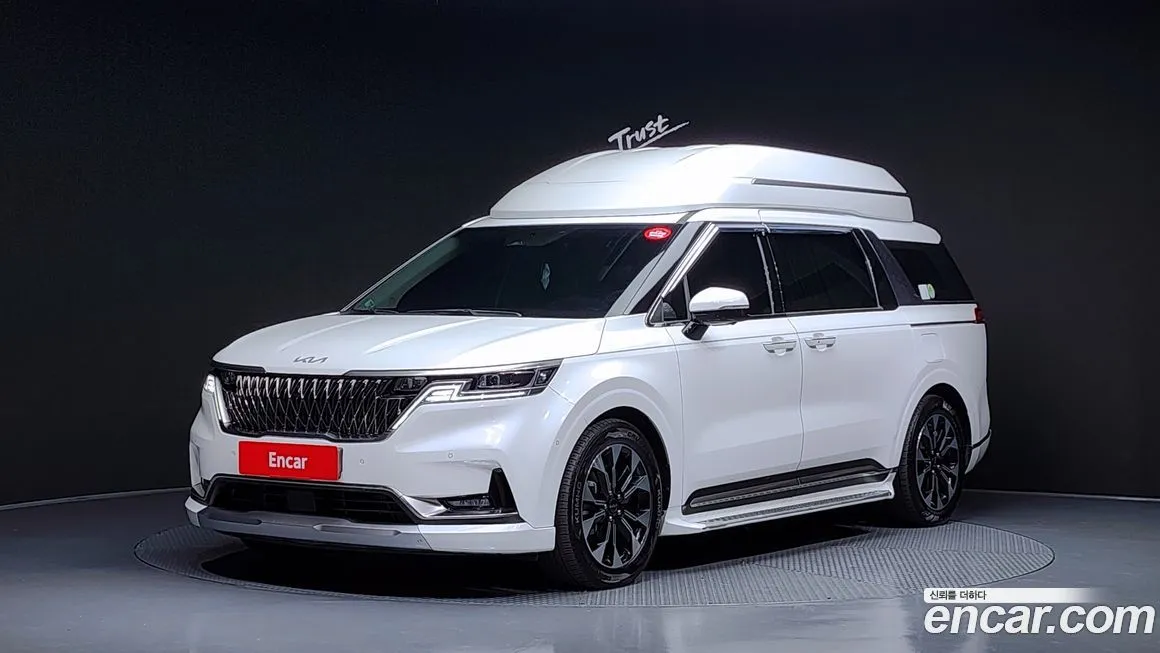Kia Carnival — фото 1