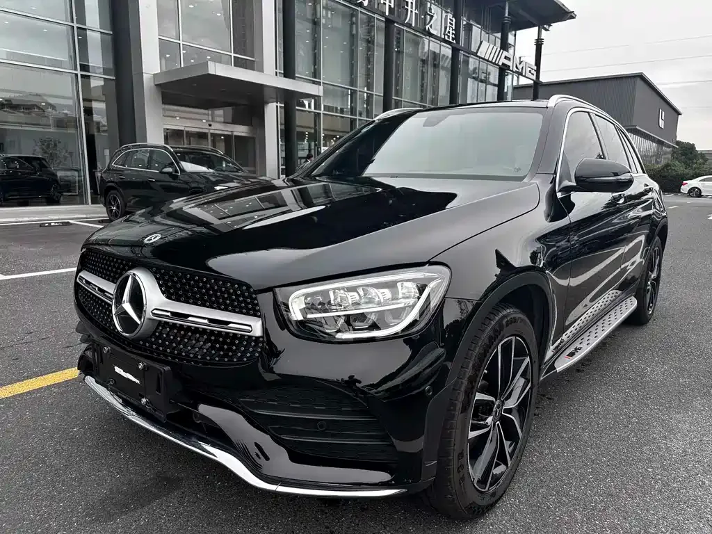 Mercedes-Benz GLC — фото 1