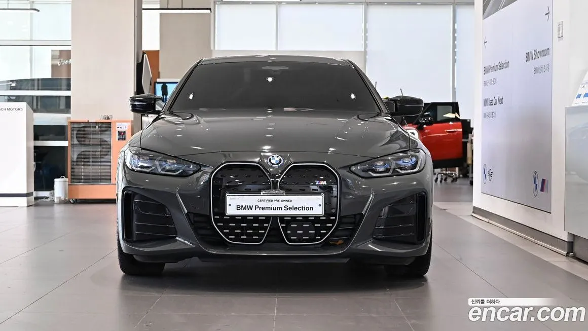 BMW i4 — фото 2