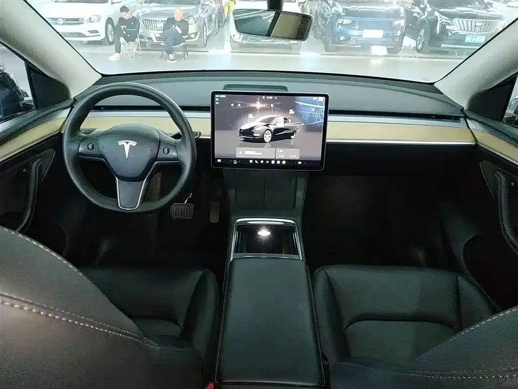 Tesla Model Y 2023 из CN, фото 10