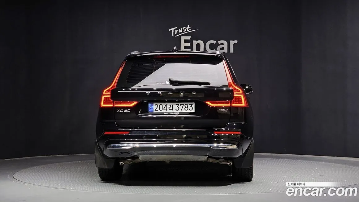 Volvo XC60 2024 из KR, фото 4