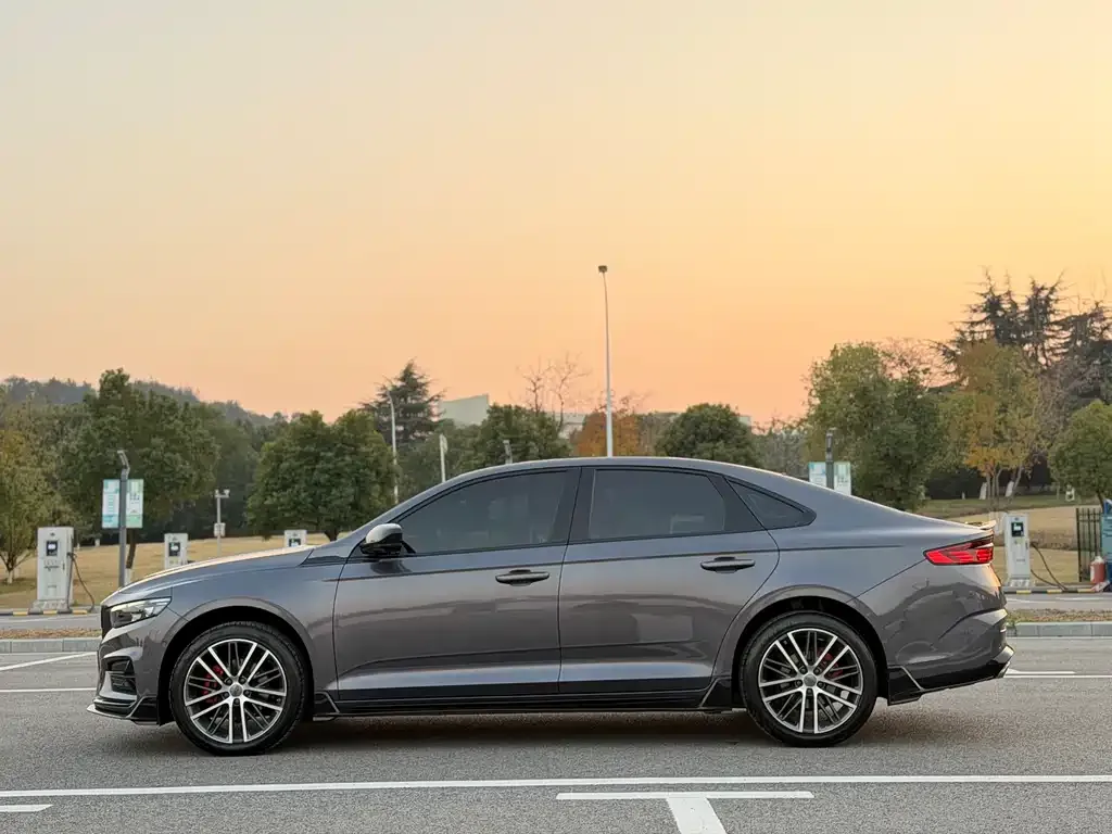 Geely Xingrui 2024 из CN, фото 4