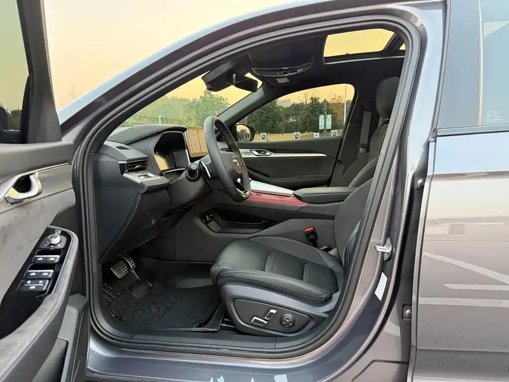 Geely Xingrui 2024 из CN, фото 5