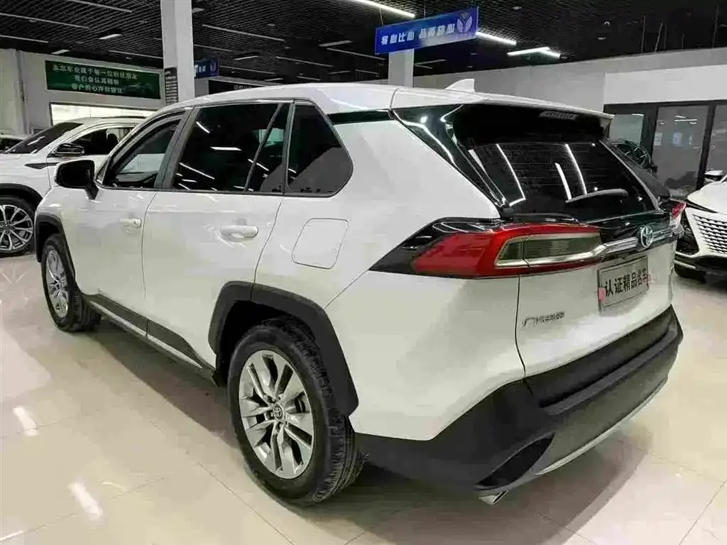 Toyota Wildlander 2022 из CN, фото 4