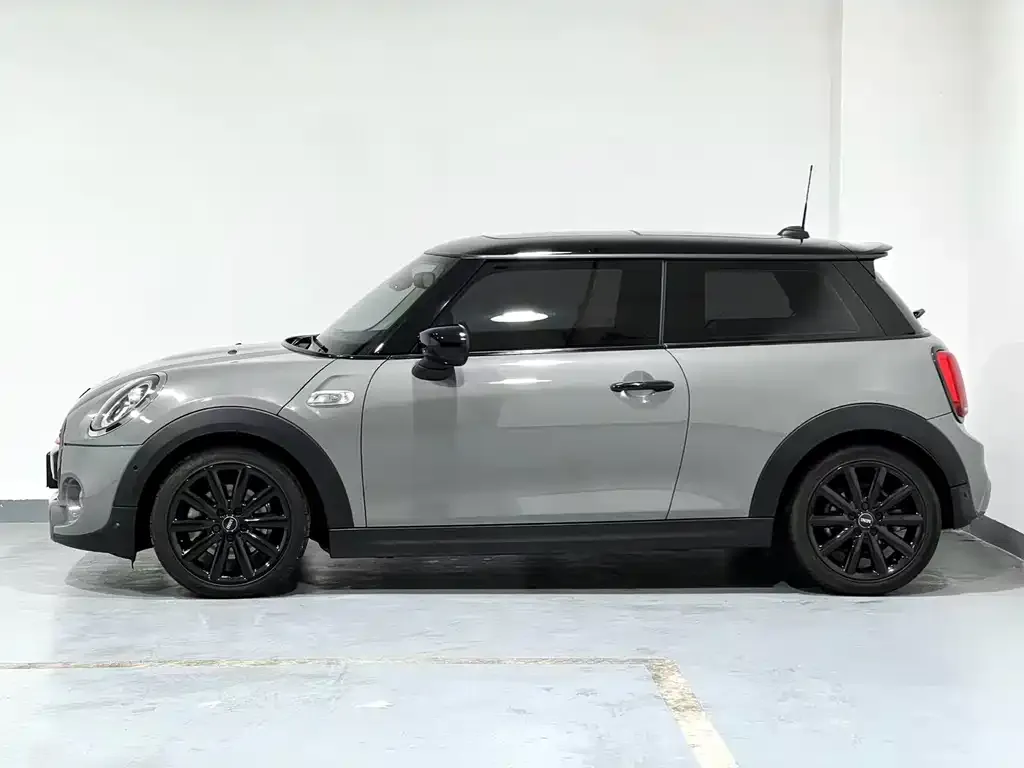 MINI Cooper (3-door) 2021 из CN, фото 5
