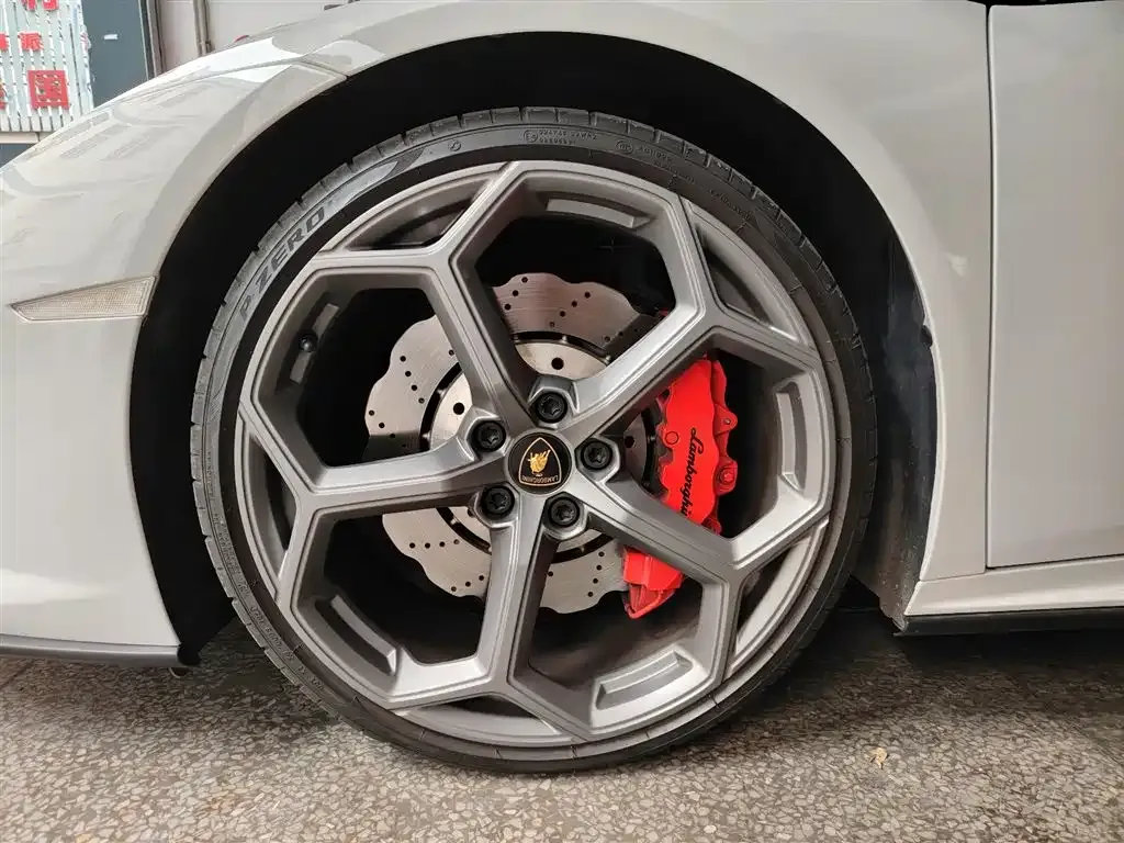 Lamborghini Huracan 2022 из CN, фото 7