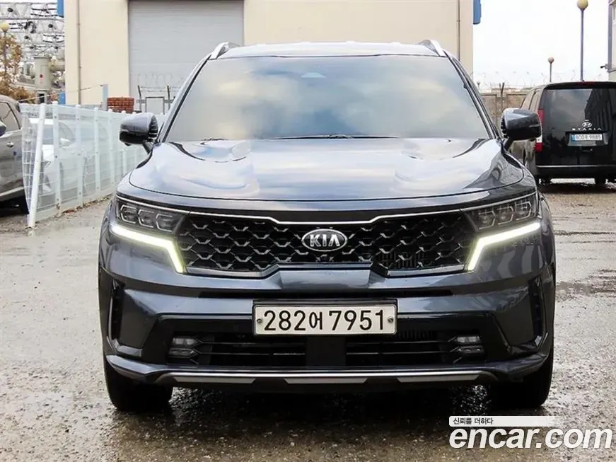 Kia Sorento — фото 1