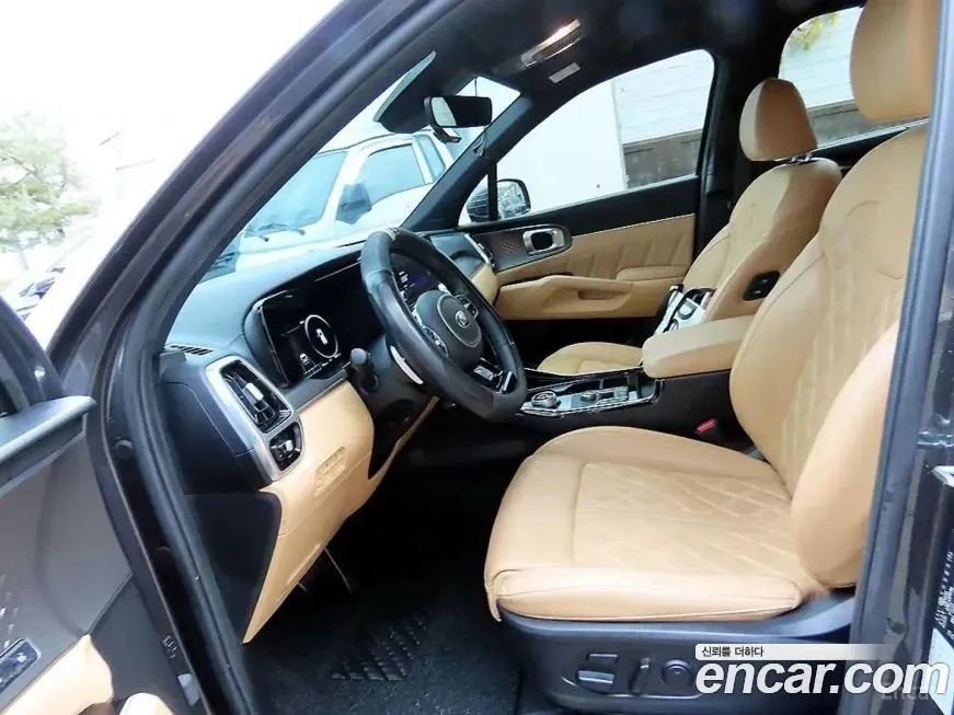 Kia Sorento — фото 5