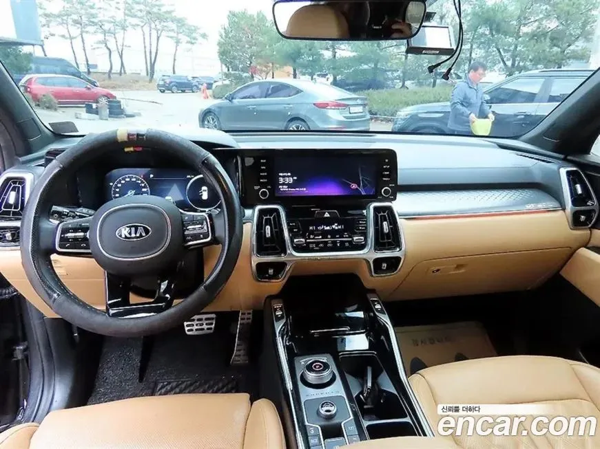 Kia Sorento — фото 7
