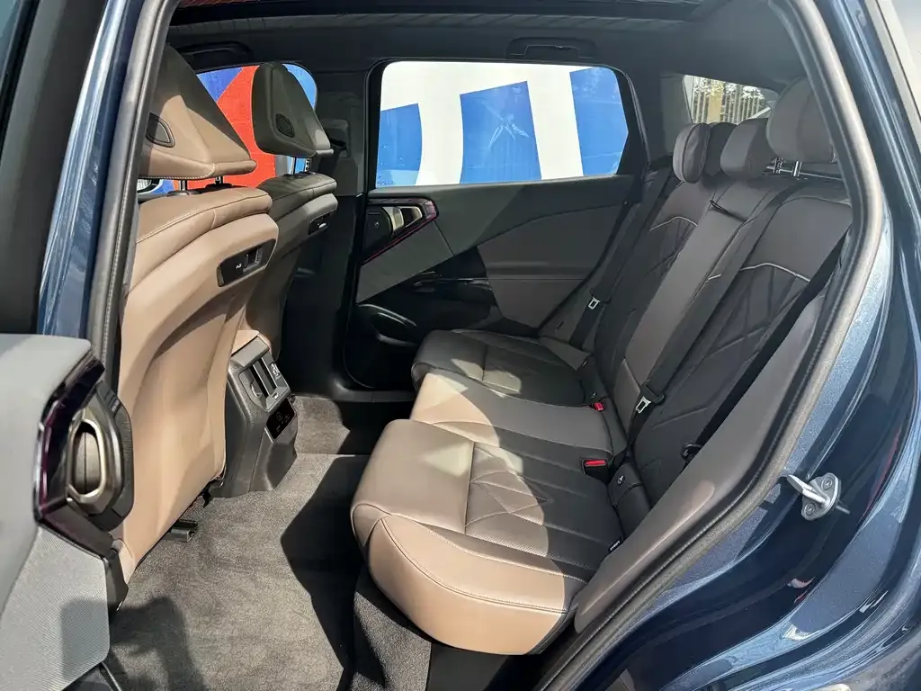 BMW X3 2025 из CN, фото 7