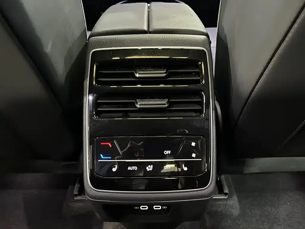 Volkswagen ID.7 VIZZION 2024 из CN, фото 10
