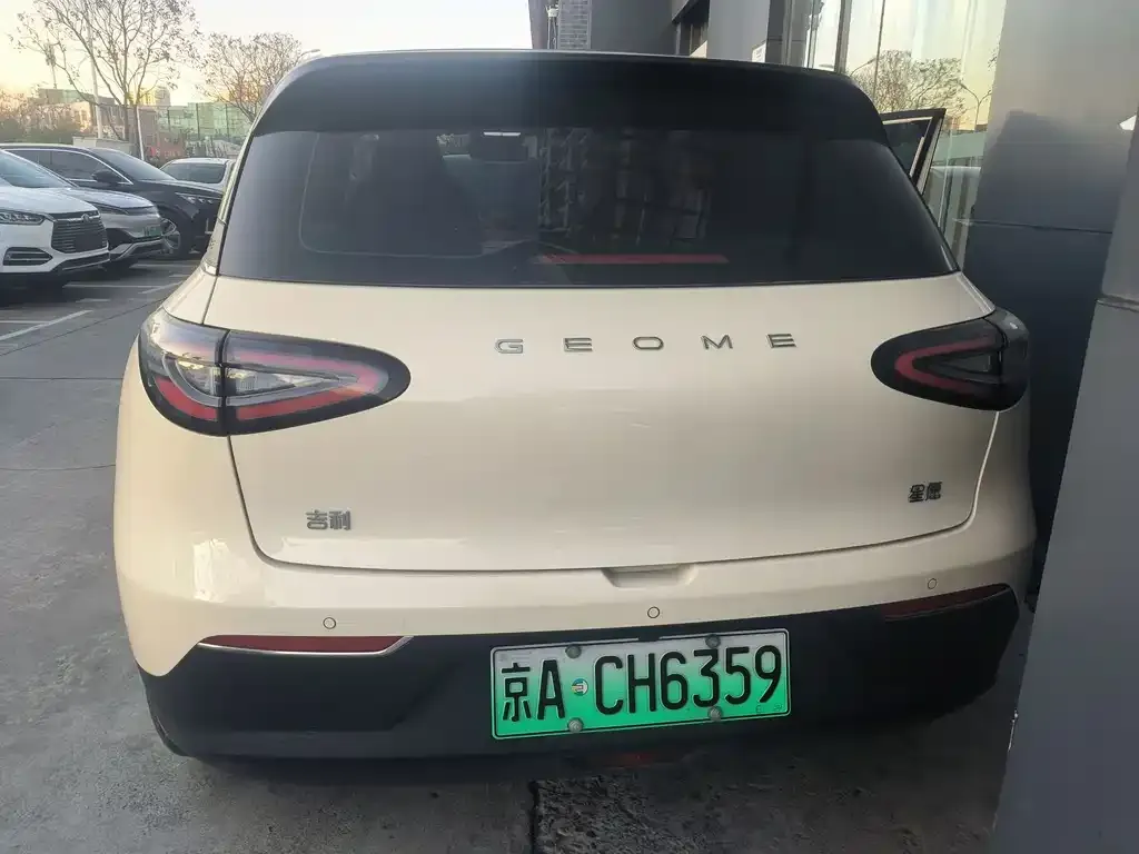 Geely Starburst — фото 7