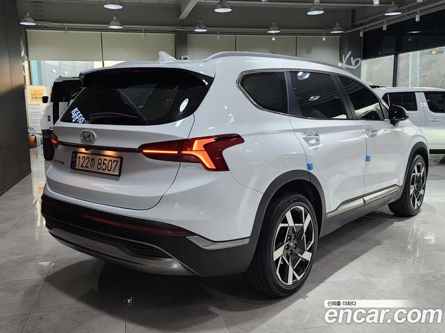 Hyundai Santafe — фото 3