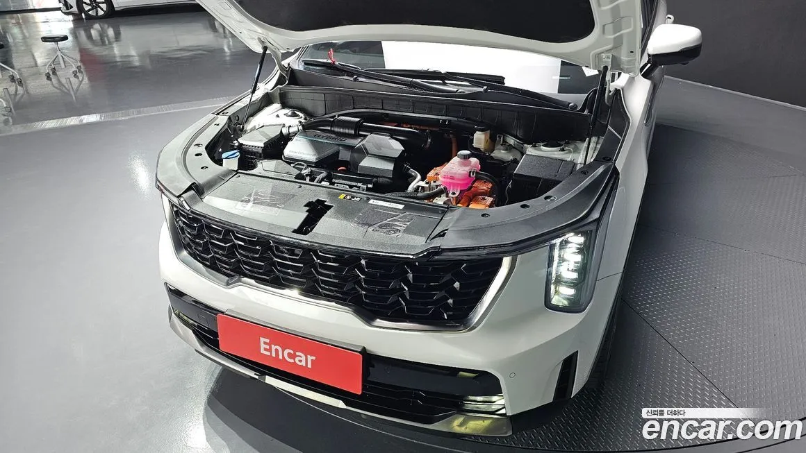 Kia Sorento — фото 6