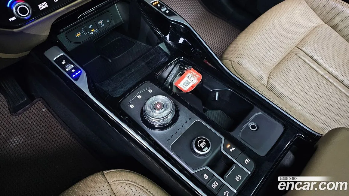 Kia Sorento — фото 9