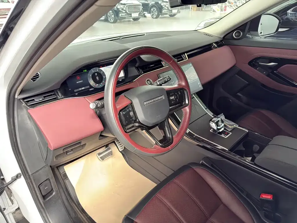 Land Rover Evoque 2024 из CN, фото 8