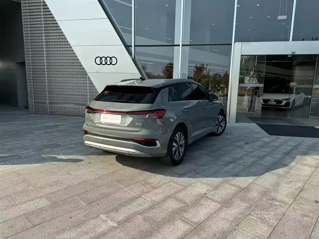 Audi Q4 e-tron 2024 из CN, фото 2