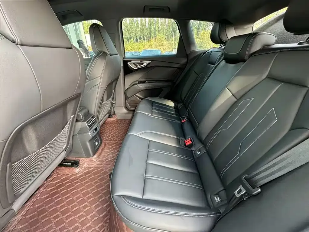 Audi Q4 e-tron 2024 из CN, фото 6