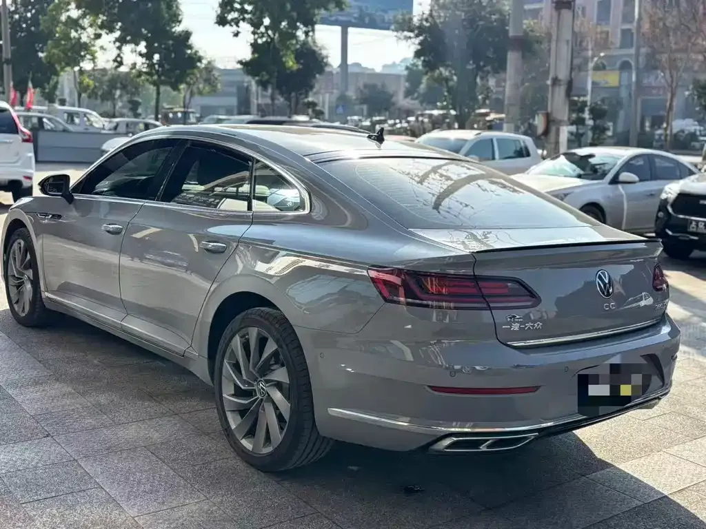 Volkswagen CC — фото 2
