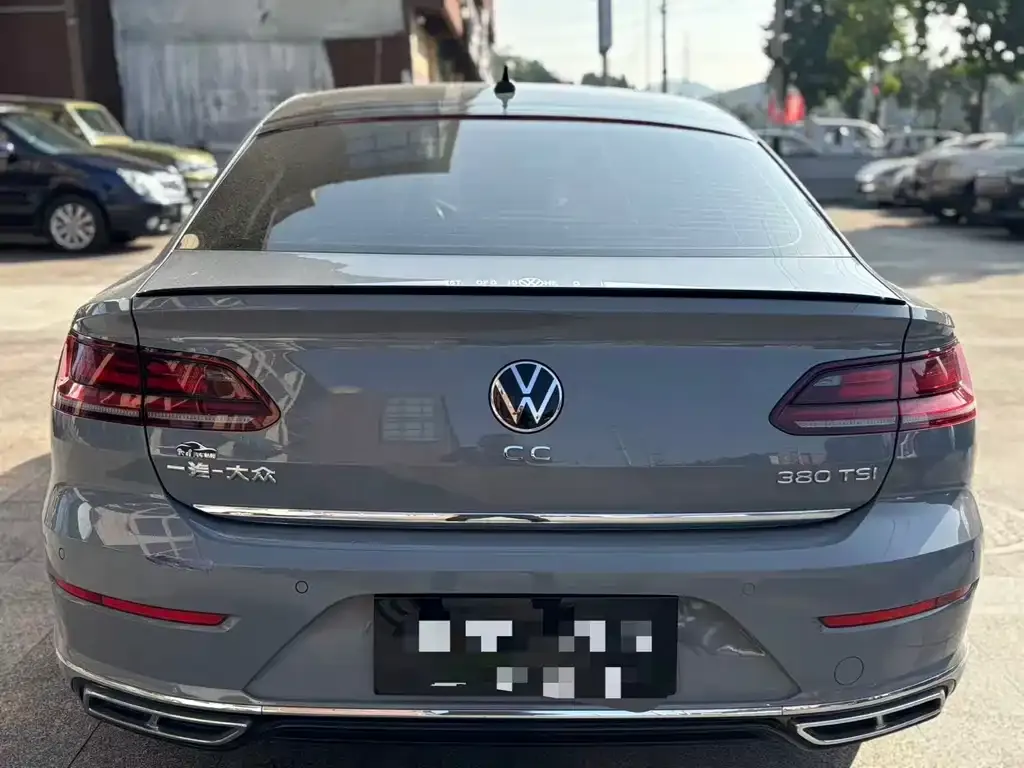 Volkswagen CC — фото 3
