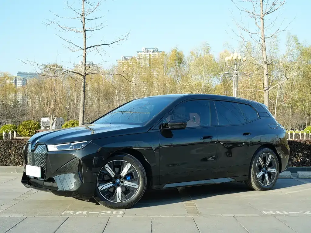 BMW iX 2023 из CN, фото 1